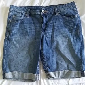 Above the knee blue jean shorts